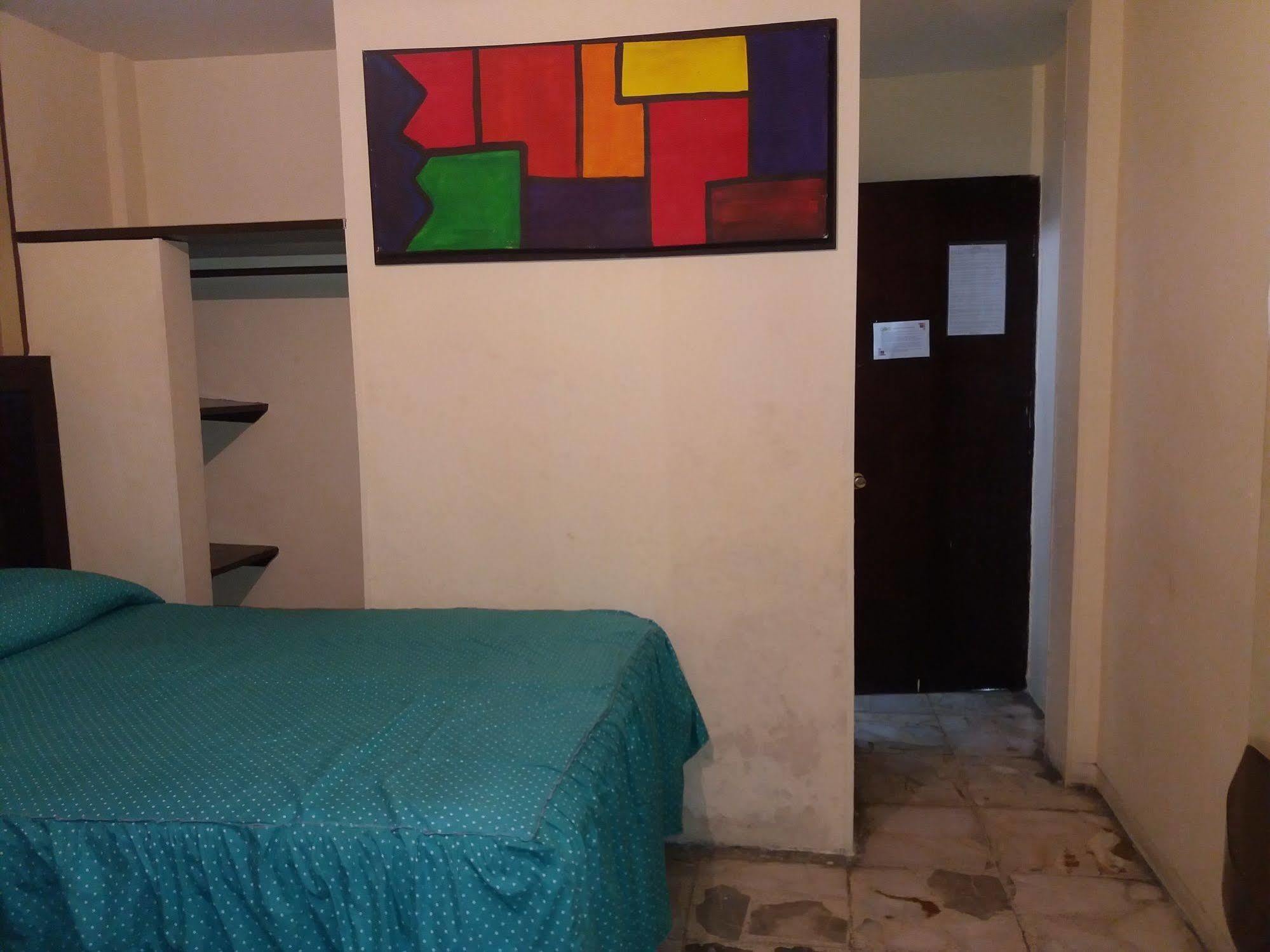 Hotel Colon De Zacatecas Esterno foto