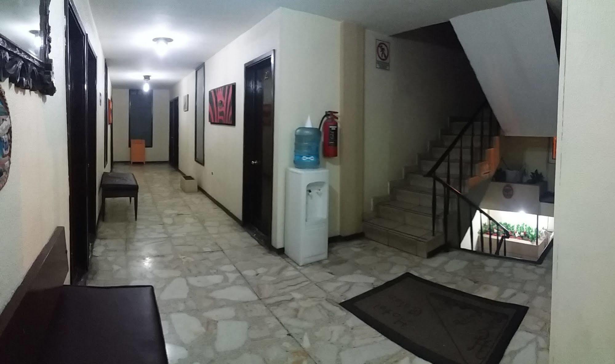Hotel Colon De Zacatecas Esterno foto